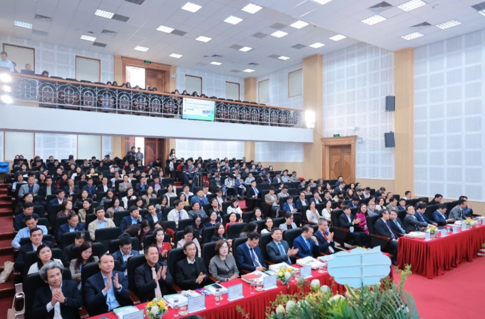 Trường Đại học Công Thương Thành phố Hồ Chí Minh tham gia Hội thảo Quốc gia về Khoa học giáo dục năm 2025 - Phát triển khoa học giáo dục trong kỷ nguyên đổi mới sáng tạo và chuyển đổi số: Thách thức, cơ hội và định hướng chiến lược